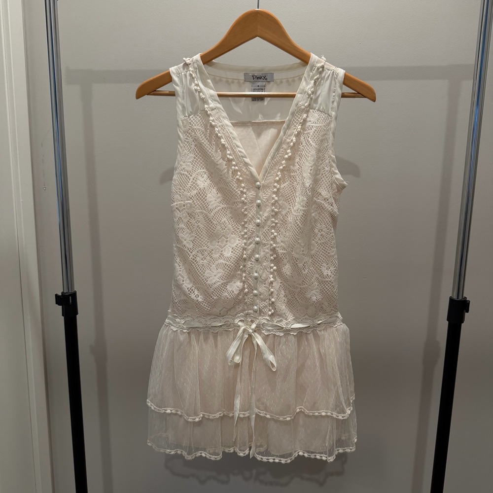 Pinky Cream Lace V-Neck Blouse